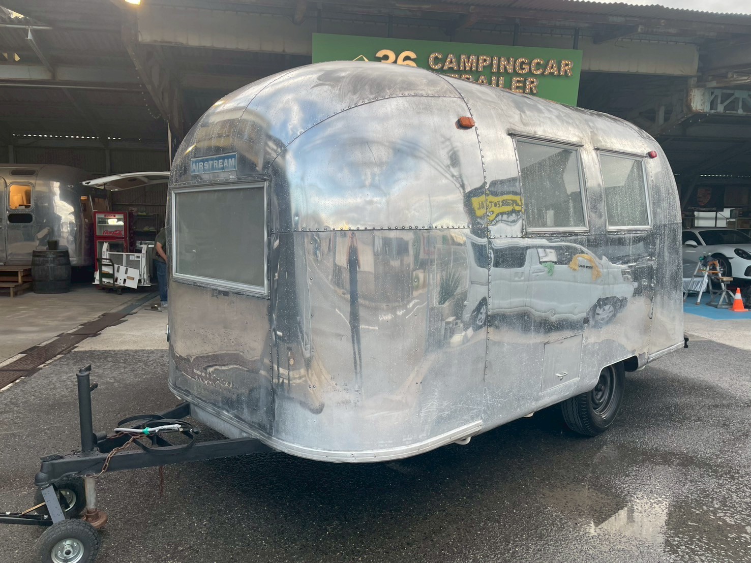 Airstream / Calavel 17feet 販売車両のご紹介